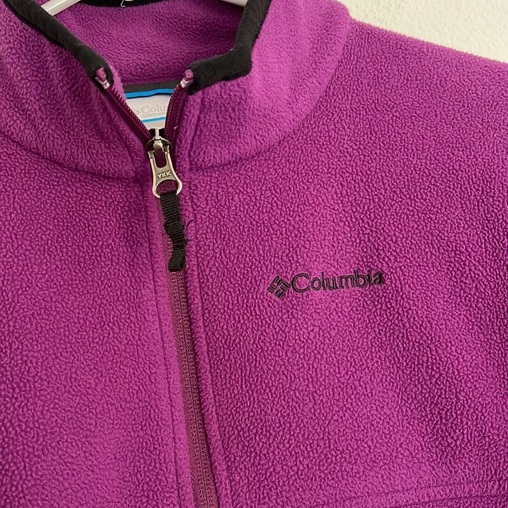 Columbia zip up fleece jacket L